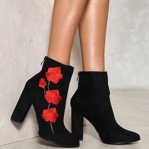 Intentionally Blank Rose Boots RARE